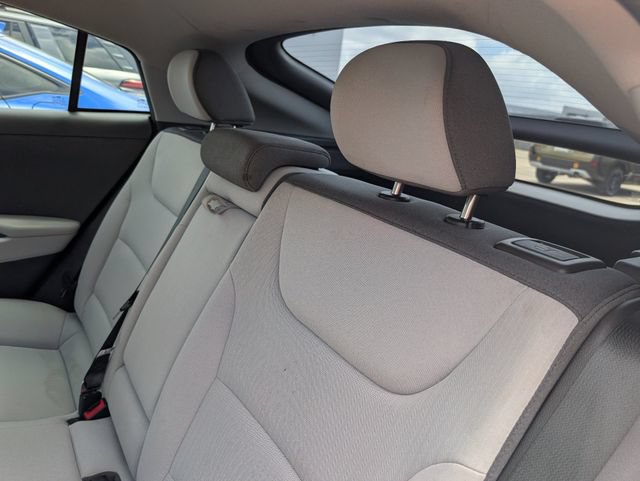 Used 2022 Hyundai Ioniq SE FWD image 27