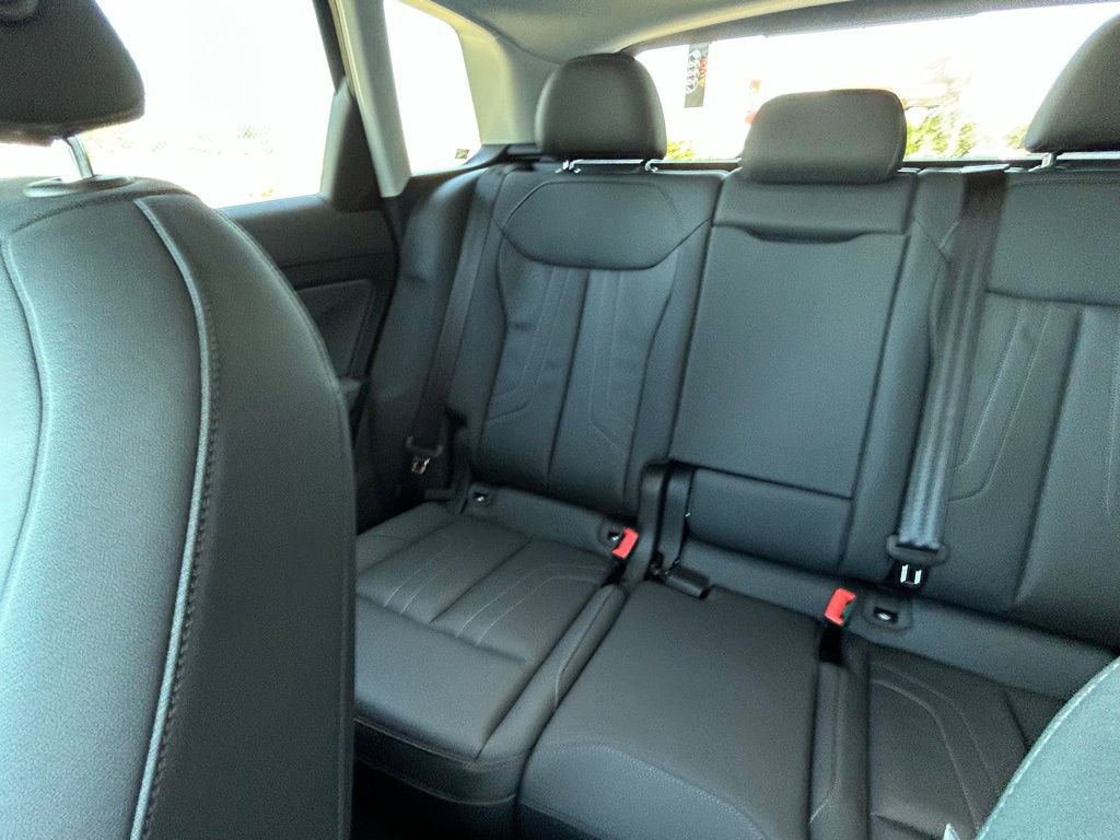 New 2026 Audi Q3 quattro 2.0T image 13