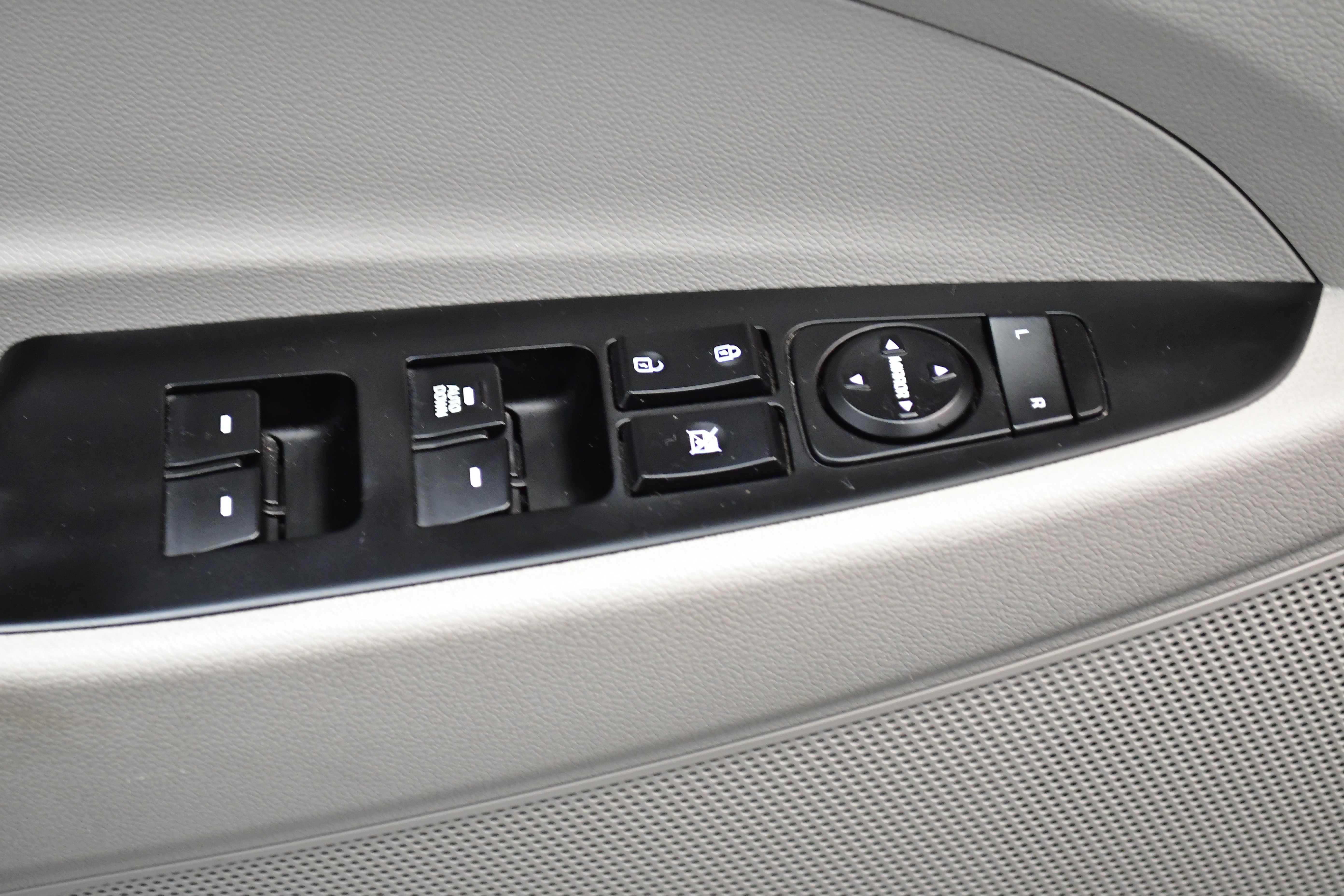 Used 2019 Hyundai Tucson SE FWD image 16