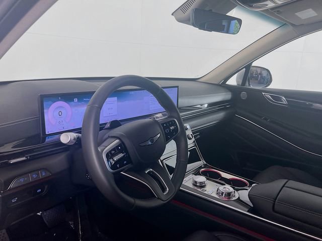 Used 2025 Genesis GV80 2.5T Standard AWD/4WD image 11