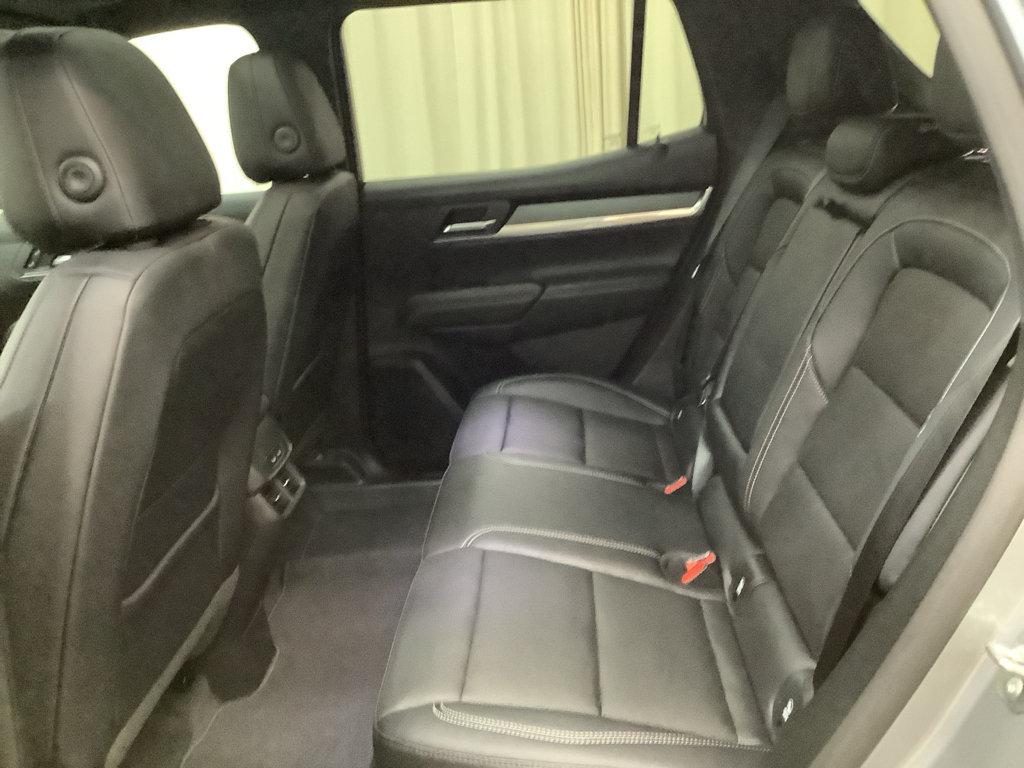 New 2027 GMC Terrain Elevation w/ Elevation Premium Package AWD/4WD image 23