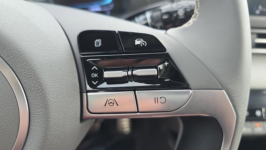 New 2026 Hyundai Elantra Sport FWD image 13