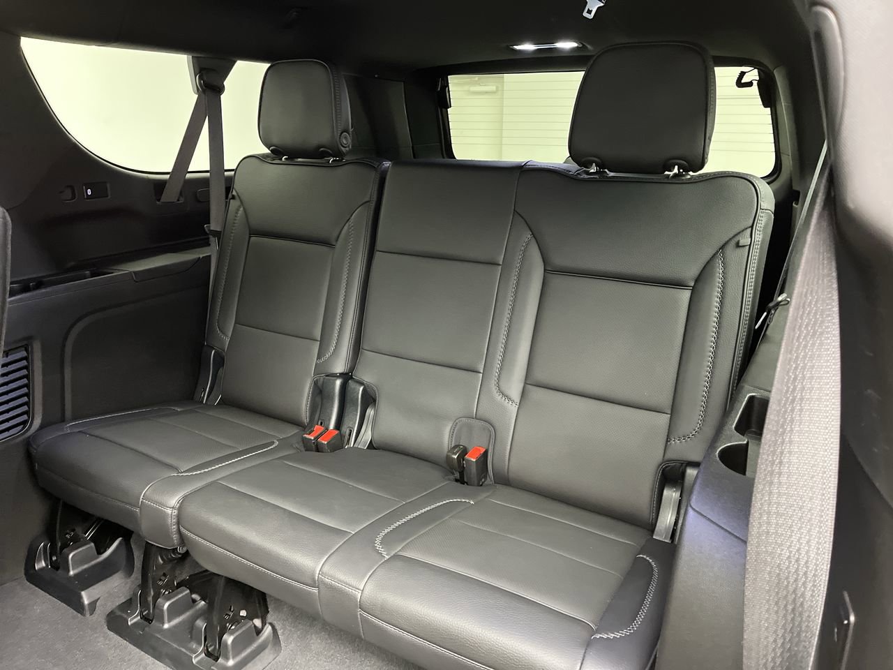 Certified 2023 GMC Yukon XL Denali AWD/4WD image 17