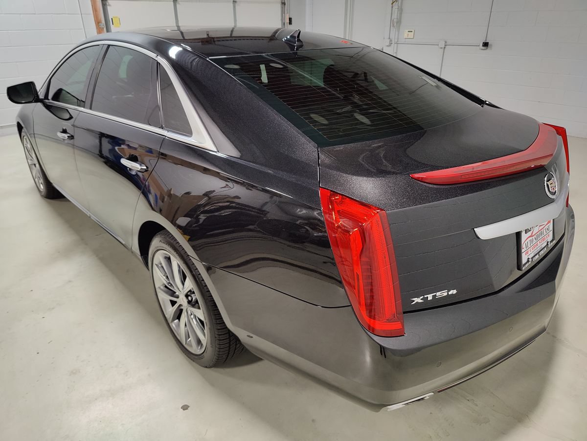 Used 2013 Cadillac XTS Luxury w/ Driver Awareness Package AWD/4WD image 24