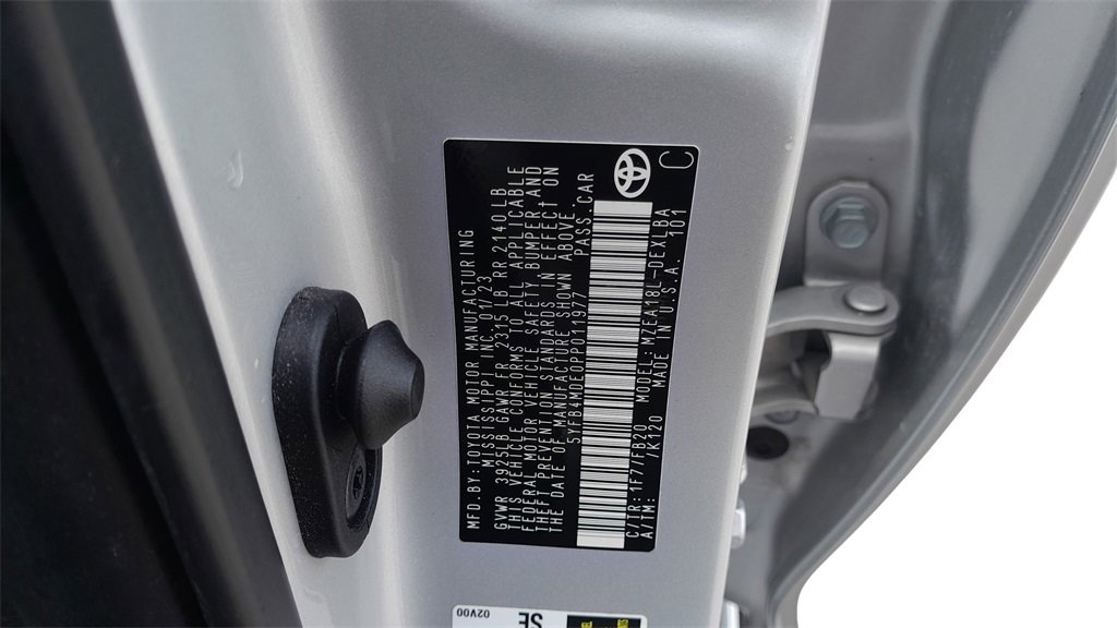 Used 2023 Toyota Corolla LE image 17