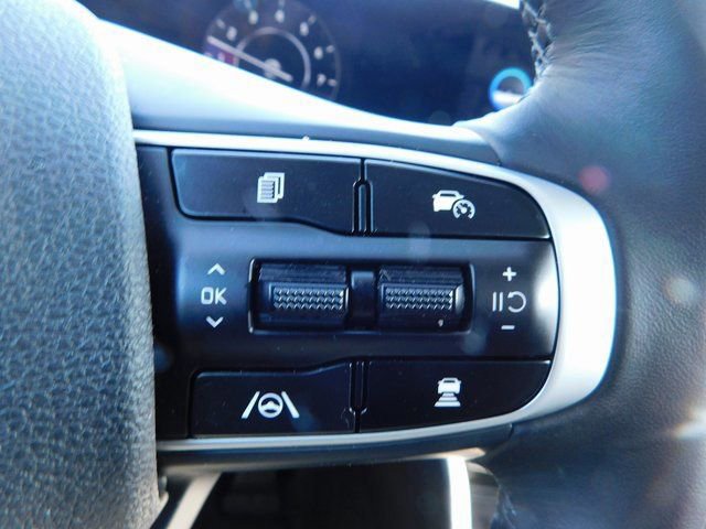 Used 2024 Kia Sportage SX image 23