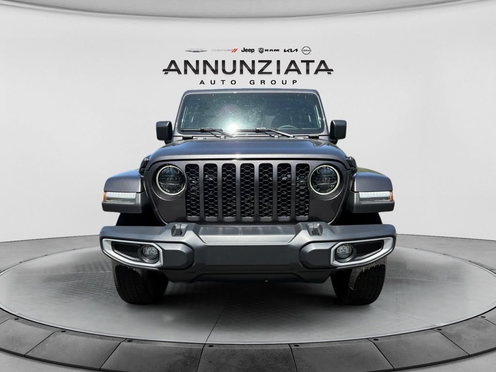 Used 2023 Jeep Gladiator Sport AWD/4WD image 6