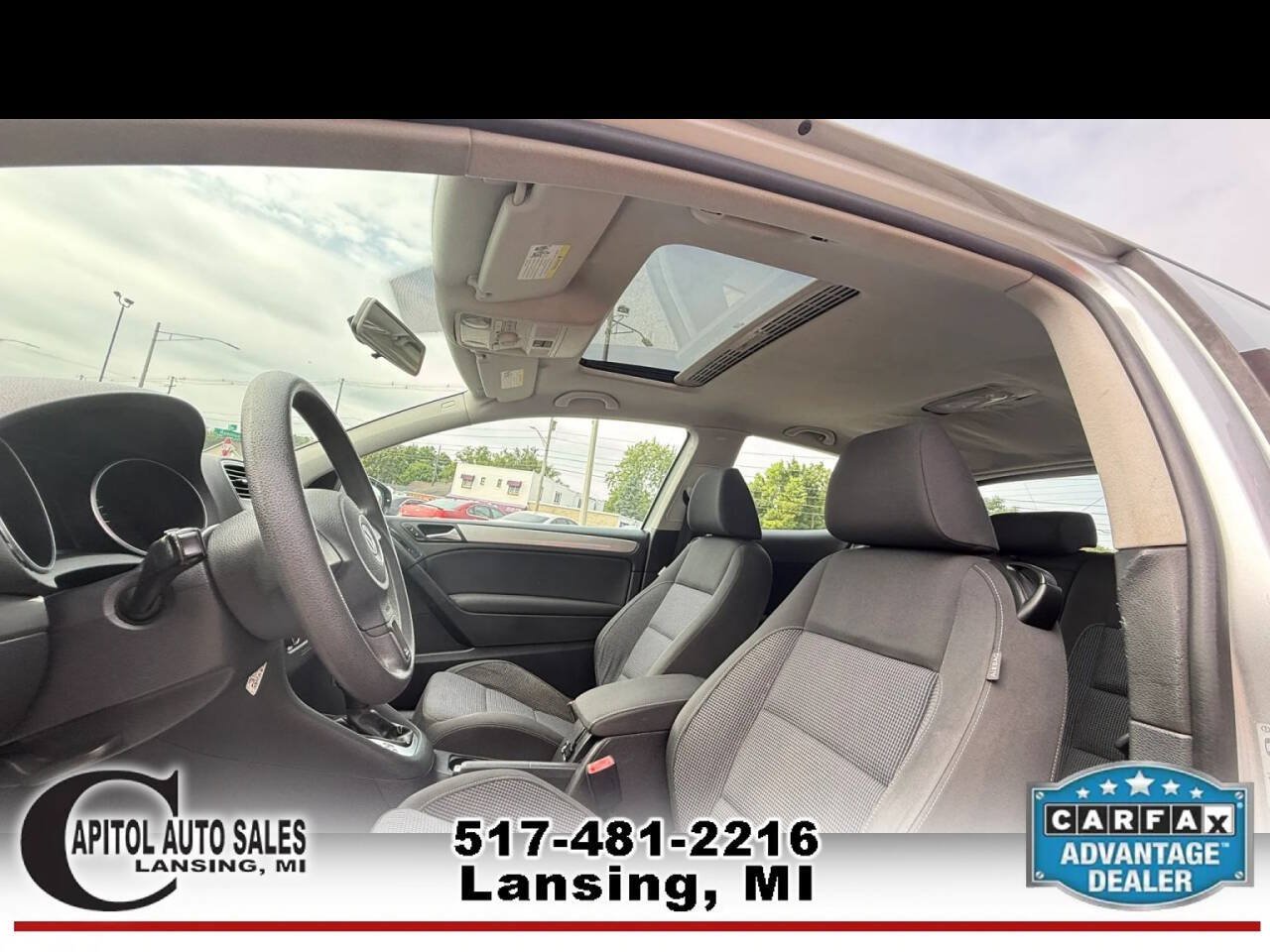 Used 2012 Volkswagen Golf 2-Door FWD image 13