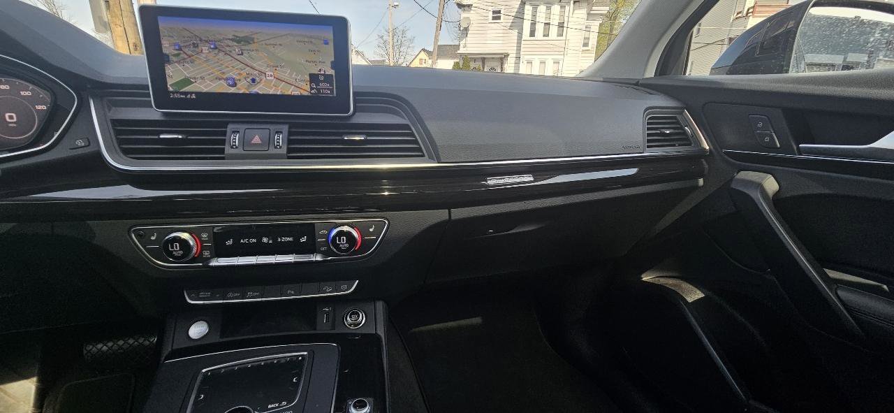 Used 2019 Audi Q5 2.0T Premium Plus image 14