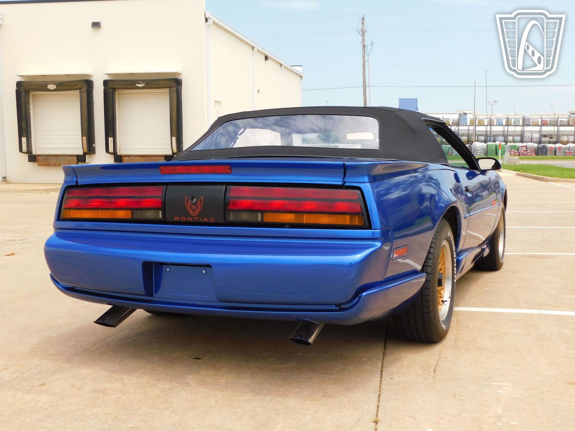 Used 1991 Pontiac Firebird Convertible image 23