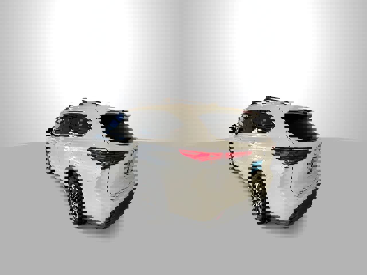 Used 2020 Toyota Highlander XLE image 6