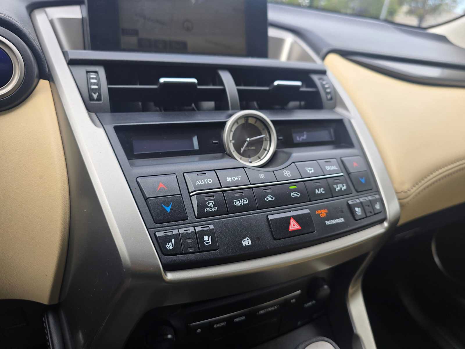 Used 2015 Lexus NX 300h FWD w/ Premium Package image 30