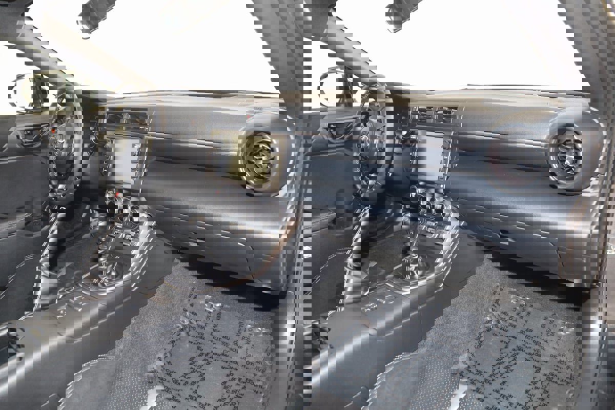 Used 2024 Toyota GR86 Premium image 39