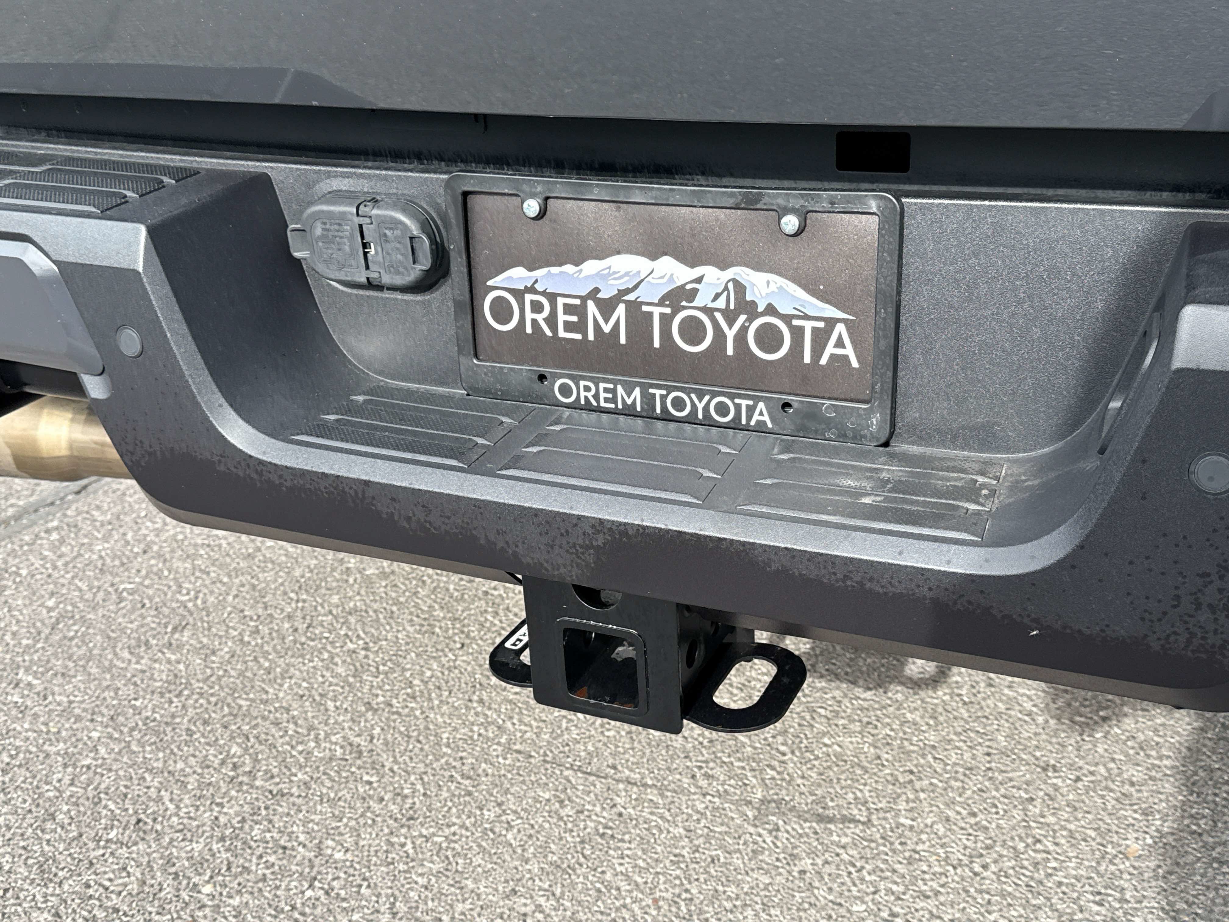 Used 2024 Toyota Tacoma SR5 AWD/4WD image 20