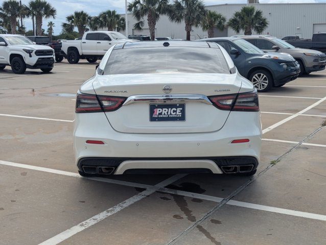 Used 2020 Nissan Maxima Platinum w/ Sport Mat Group FWD image 6