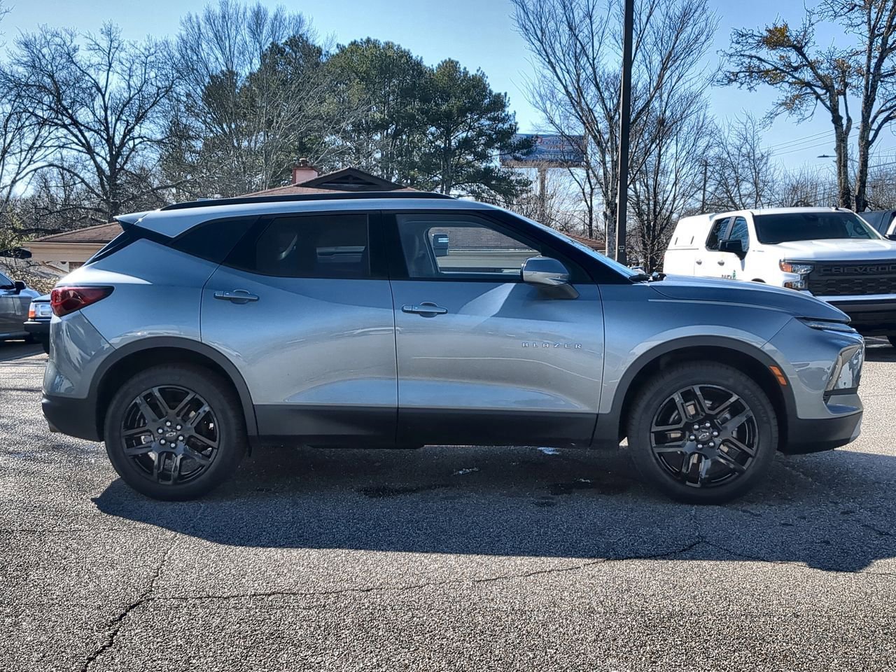 Used 2023 Chevrolet Blazer LT w/ Convenience Package image 9