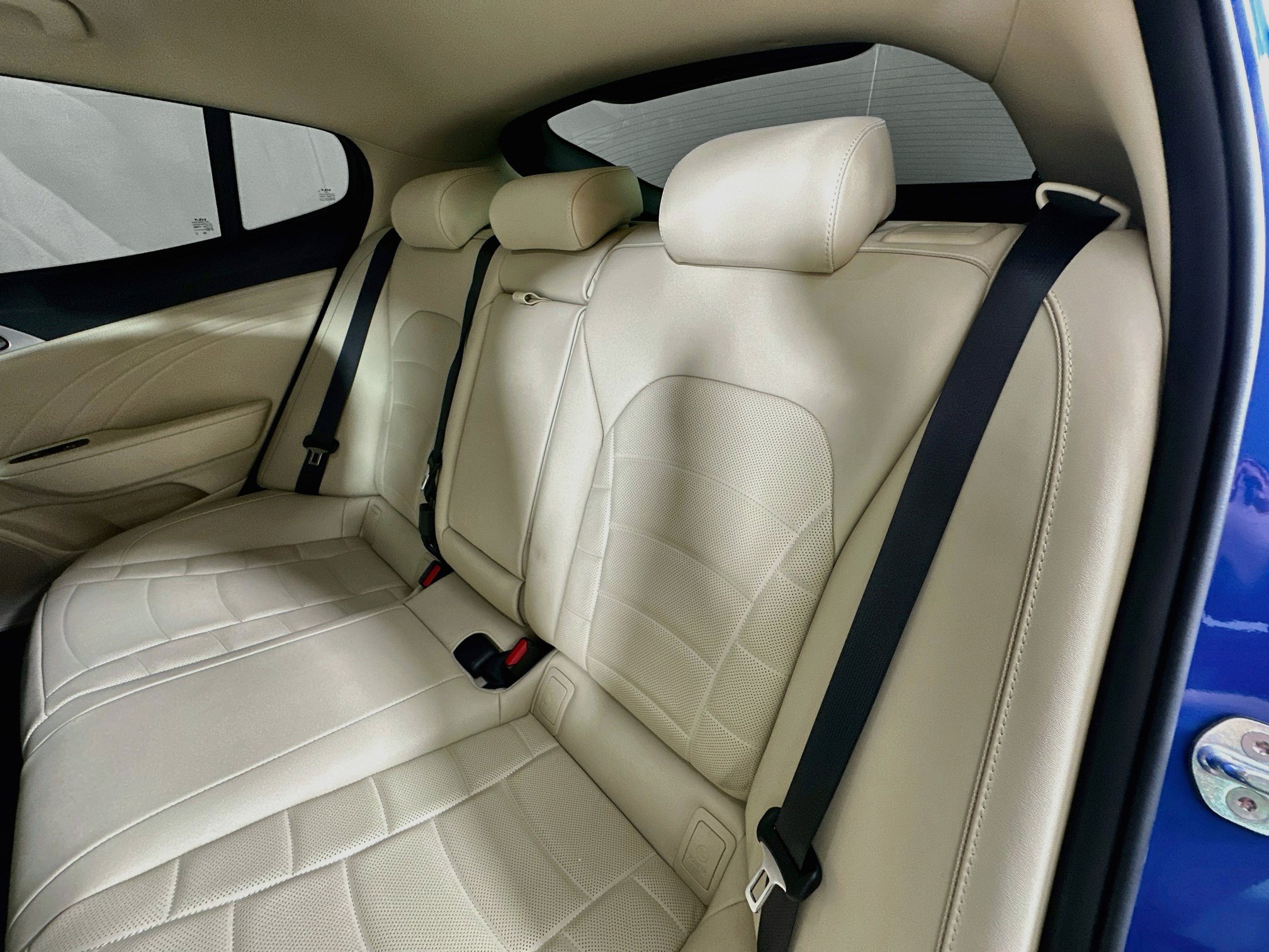 Certified 2023 Kia Stinger GT2 RWD image 26