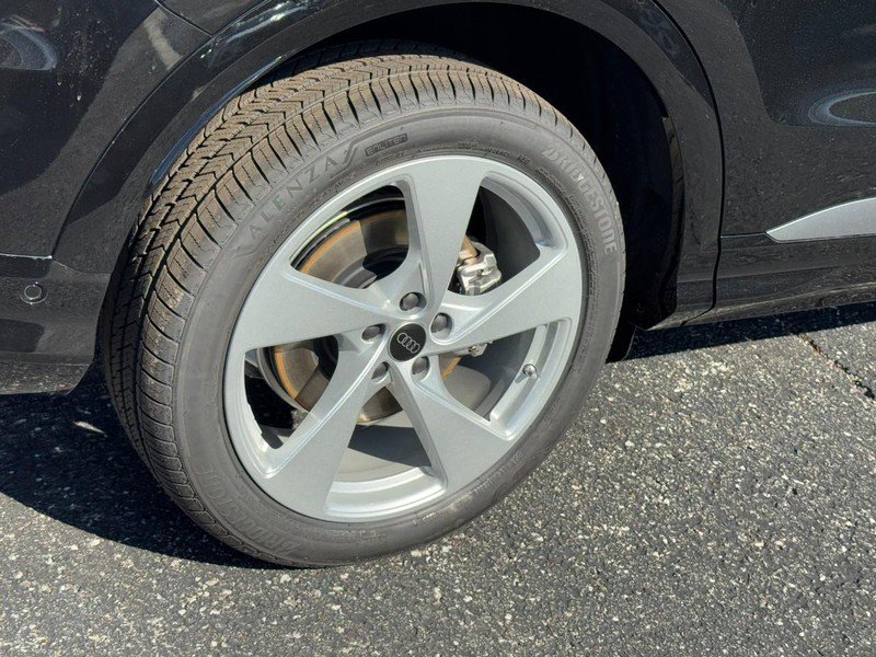 New 2025 Audi Q5 Premium Plus image 4