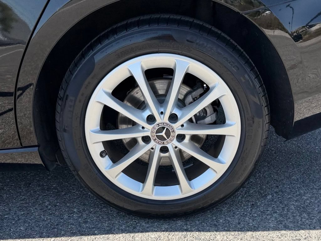 Certified 2021 Mercedes-Benz A 220 image 11