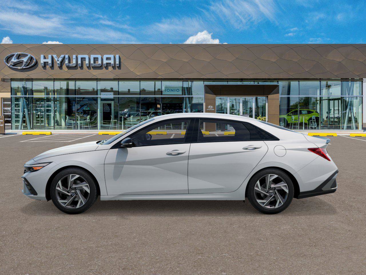 New 2025 Hyundai Elantra Sport image 3