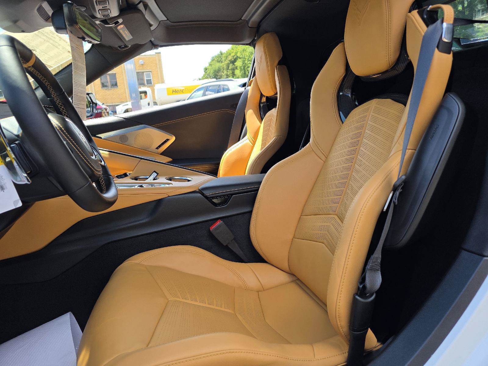 New 2026 Chevrolet Corvette Stingray Preferred Cpe w/ Z51 Performance Package RWD image 32