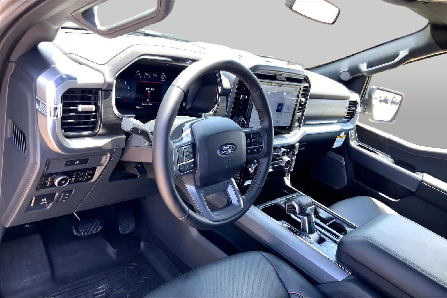 Used 2025 Ford F150 Lariat w/ Equipment Group 501A Mid AWD/4WD image 17