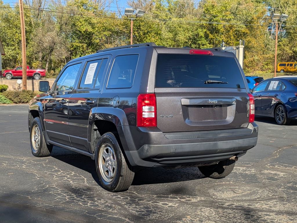 Used 2016 Jeep Patriot Sport w/ Power Value Group image 6