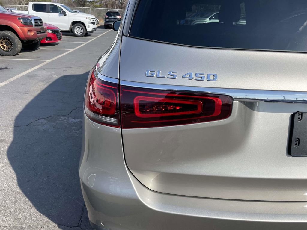 Used 2021 Mercedes-Benz GLS 450 4MATIC image 18