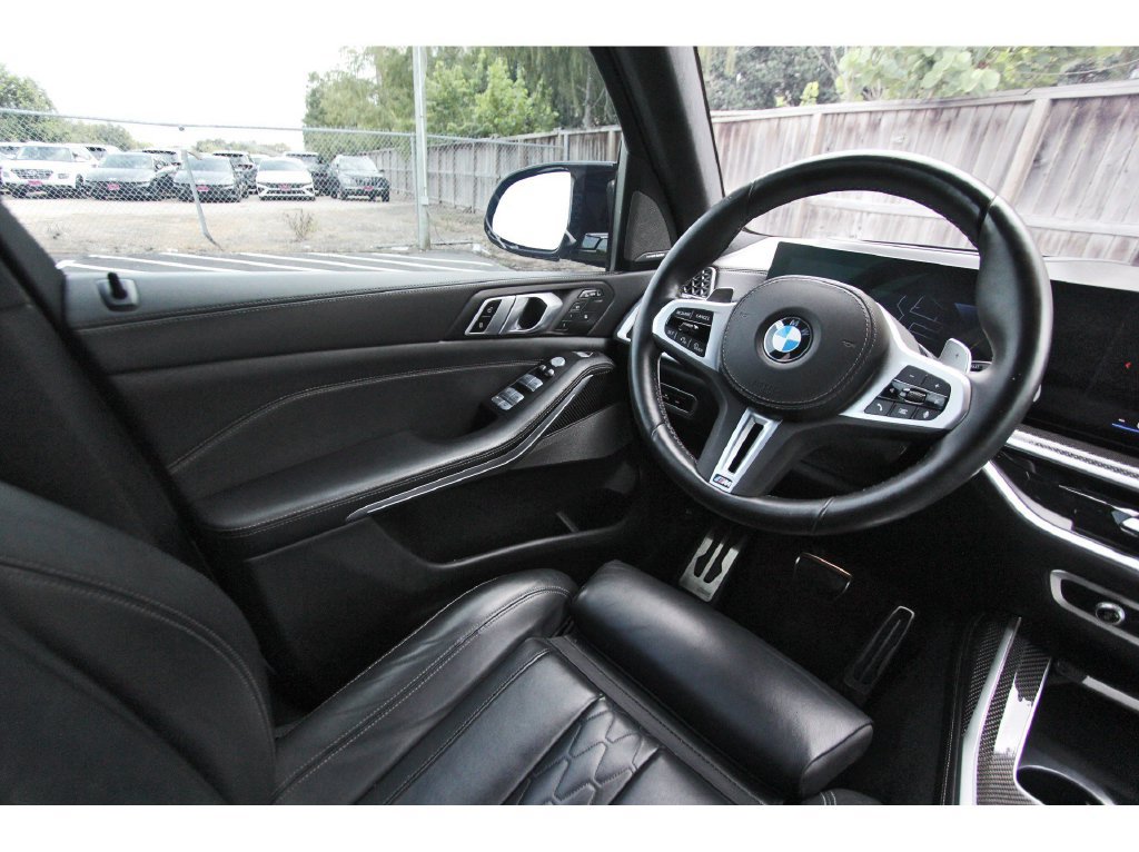 Used 2024 BMW X7 M60i w/ M Sport Professional Package AWD/4WD image 9