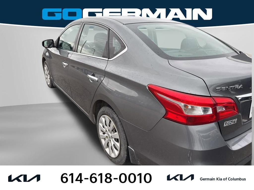 Used 2018 Nissan Sentra S image 3