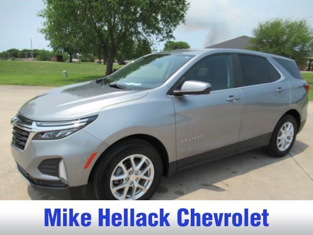 Used 2023 Chevrolet Equinox LT image 2