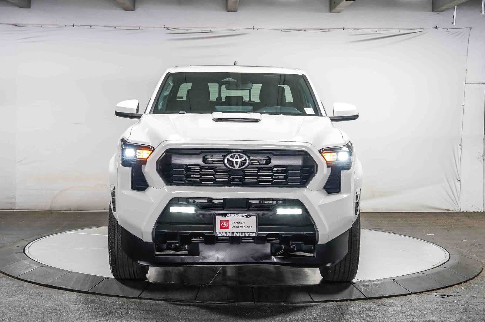 Certified 2024 Toyota Tacoma TRD Sport w/ TRD Sport Upgrade Package AWD/4WD image 7