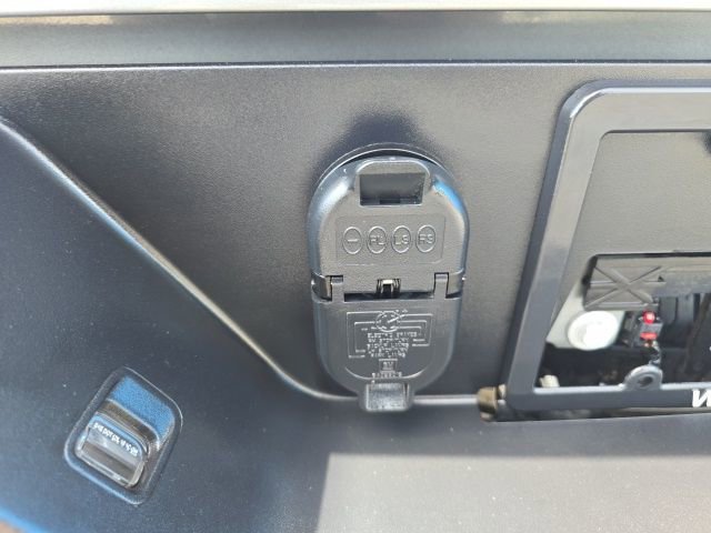 Used 2026 GMC Sierra 1500 Elevation image 35