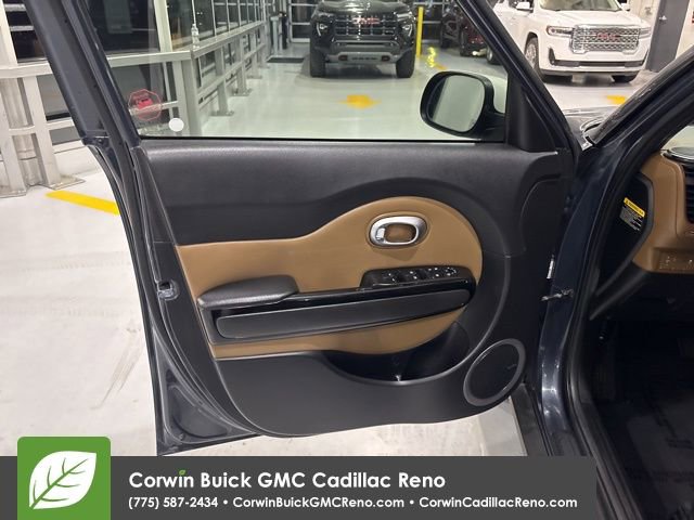 Used 2016 Kia Soul + w/ Audio Package image 11
