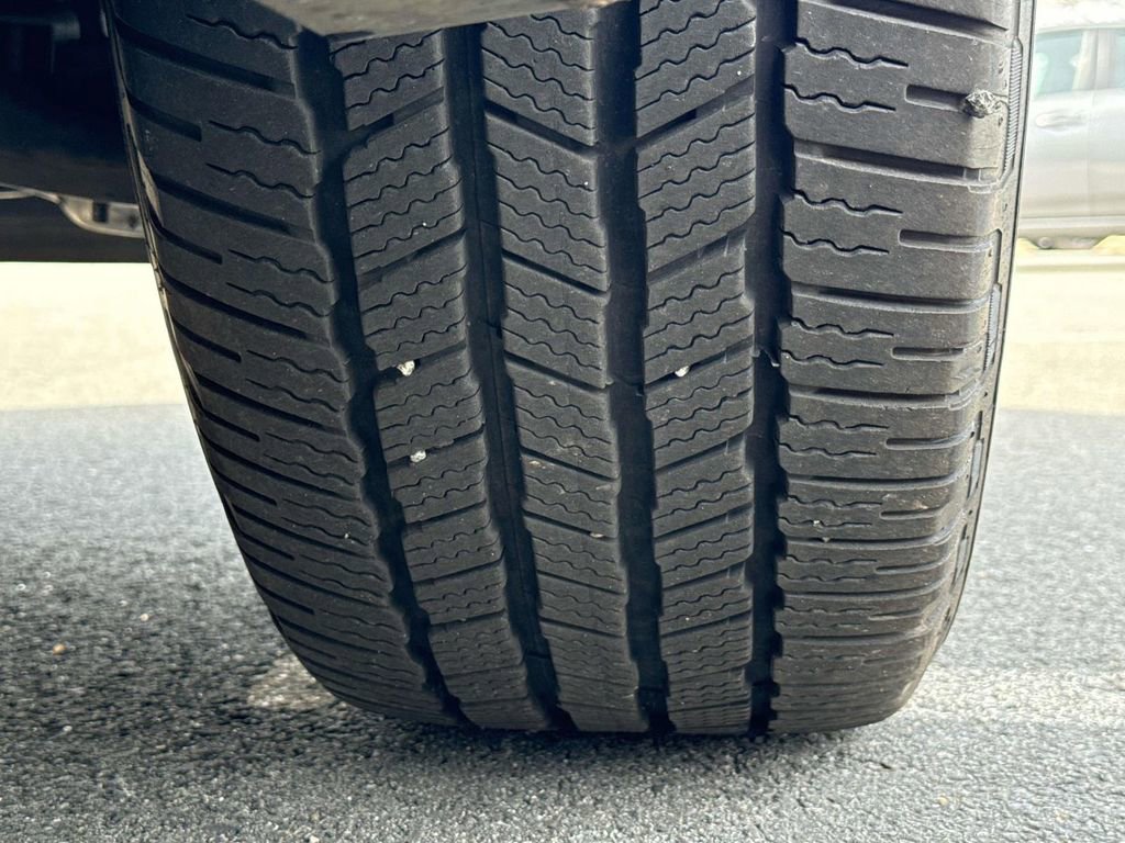 Used 2018 Lincoln Navigator L Reserve w/ Technology Package image 15