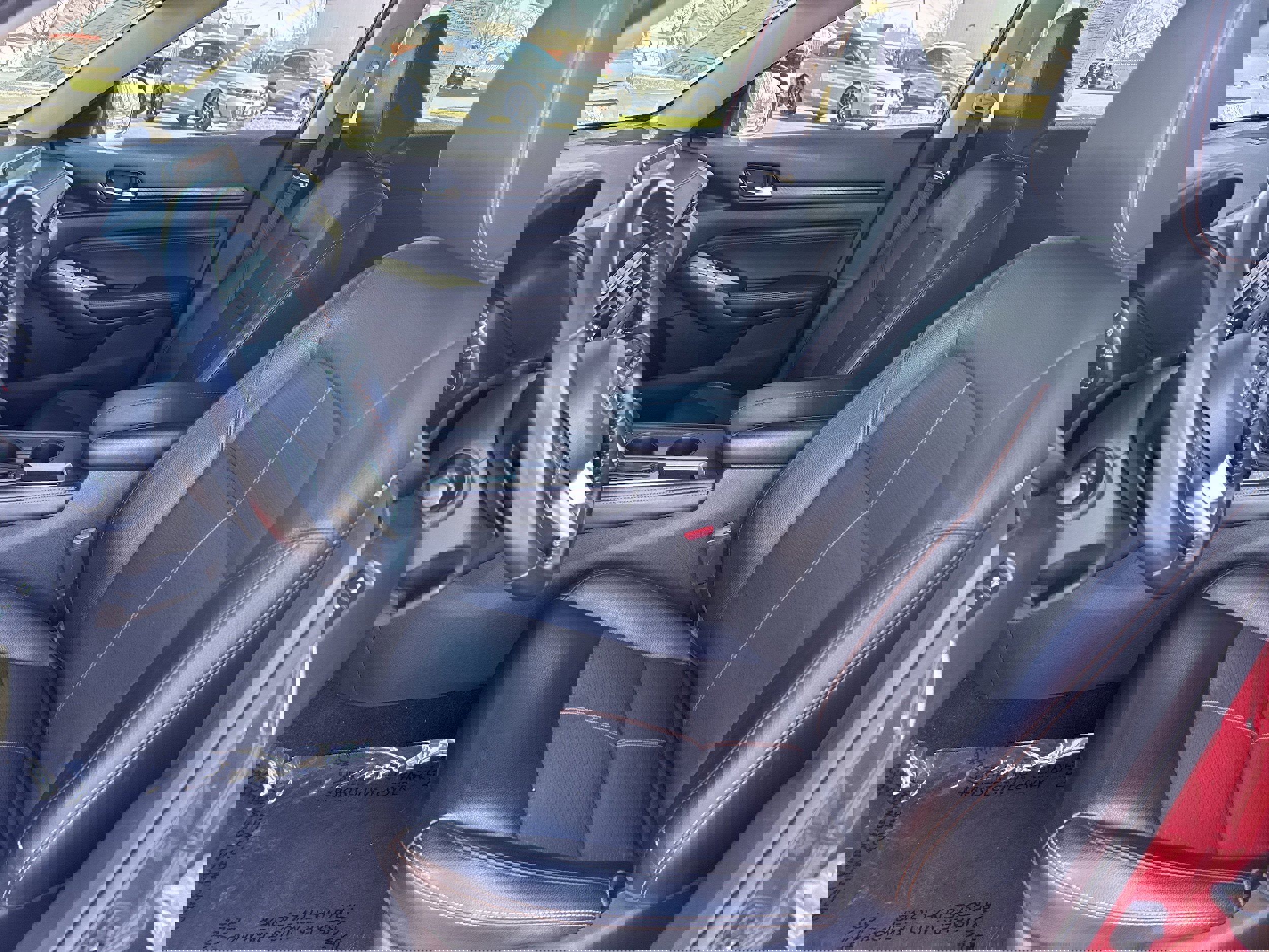 Used 2020 Nissan Altima 2.5 SR w/ Premium Package image 5