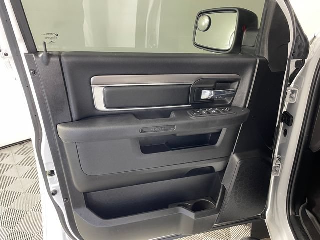 Used 2022 RAM 1500 Warlock AWD/4WD image 15