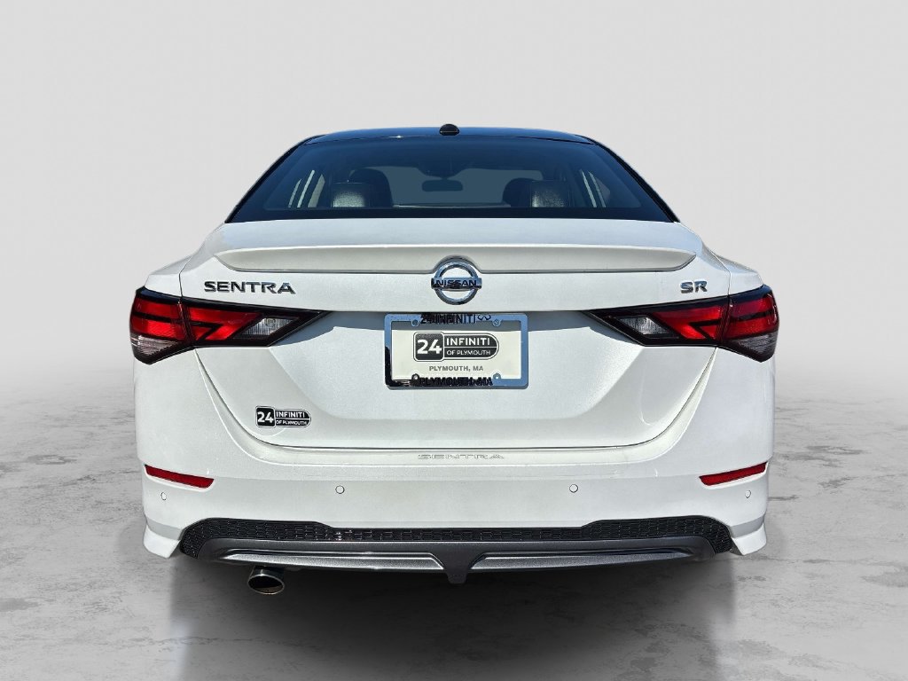Used 2023 Nissan Sentra SR w/ SR Premium Package FWD image 3