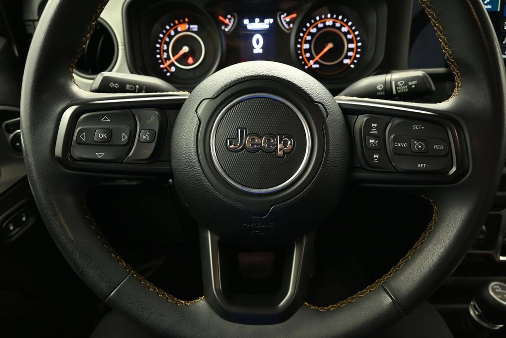 Used 2024 Jeep Wrangler Unlimited Sport AWD/4WD image 27