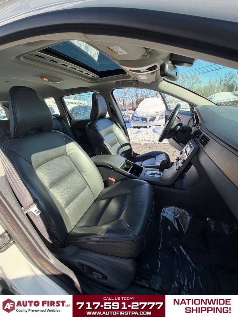 Used 2010 Volvo XC70 3.2 image 20