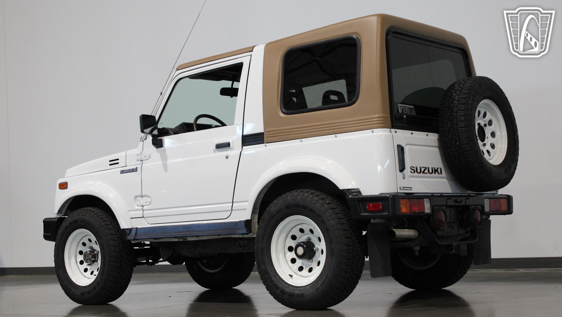 Used 1988 Suzuki Samurai 4WD Soft Top image 27