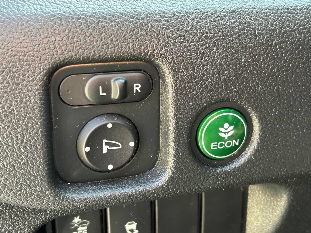 Used 2022 Honda Pilot TrailSport image 33