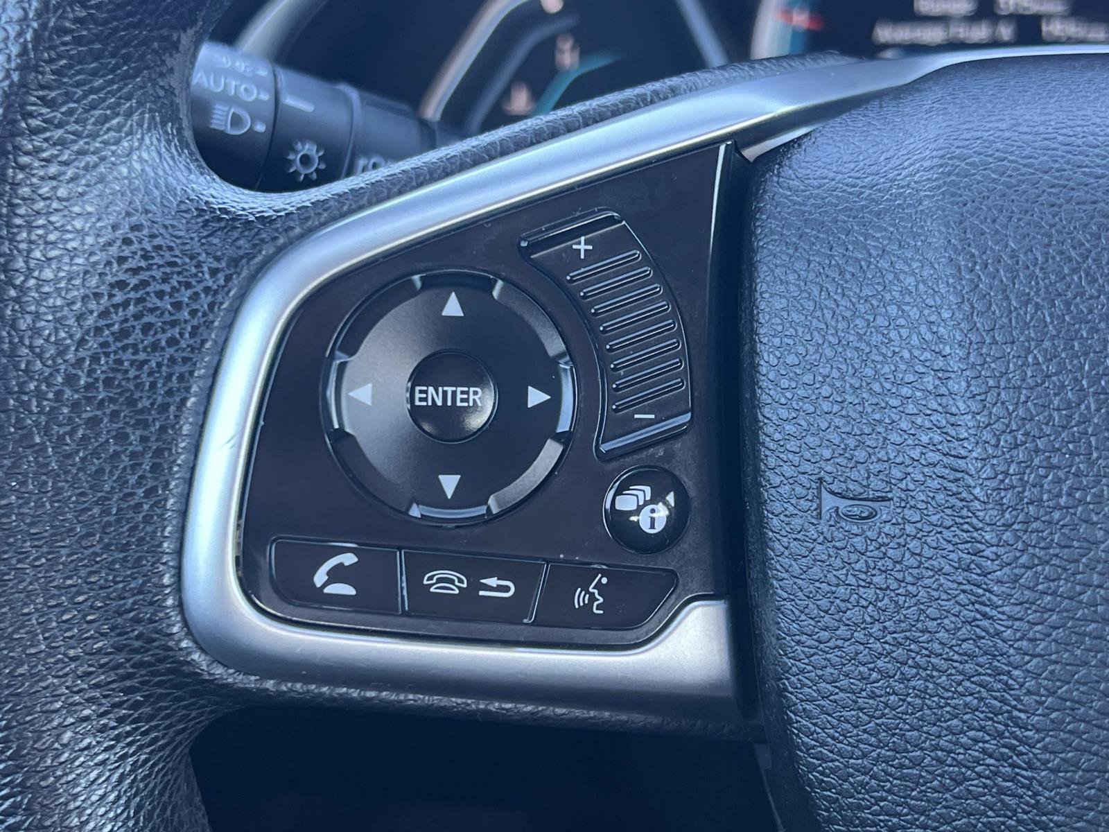 Used 2016 Honda Civic EX-T image 9