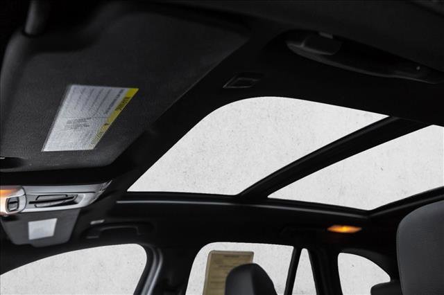 Used 2019 BMW X1 xDrive28i image 11