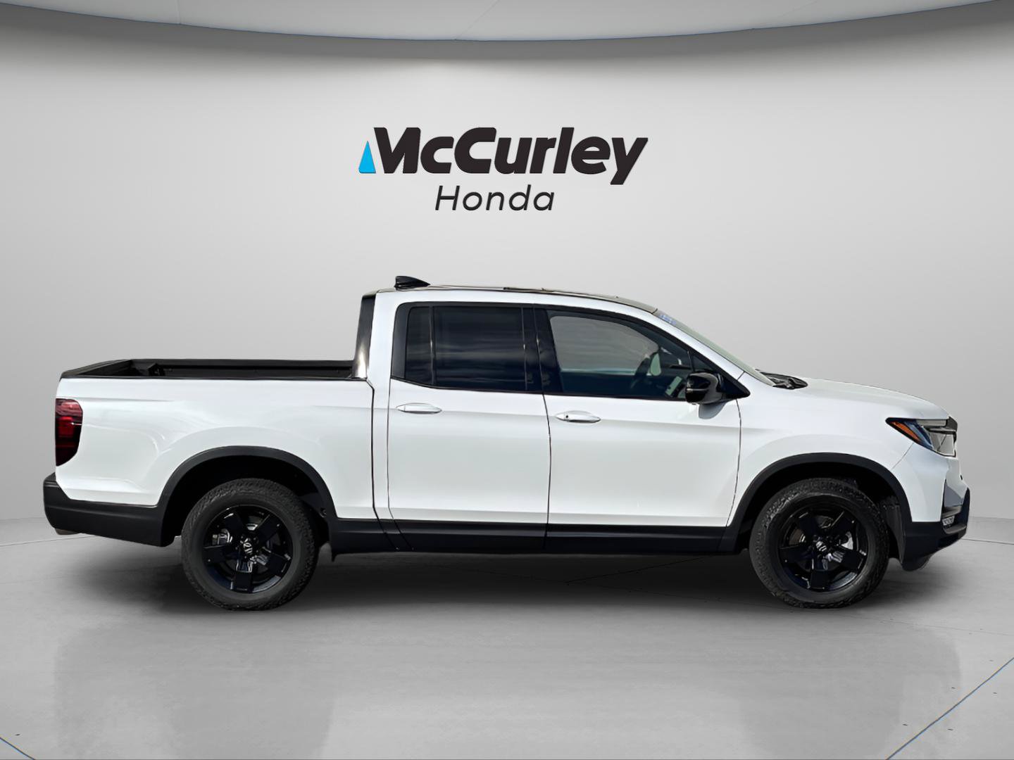 Certified 2026 Honda Ridgeline Black Edition image 2