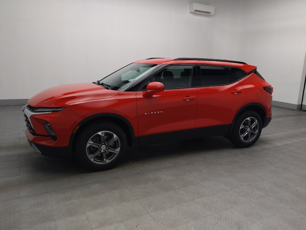 Used 2024 Chevrolet Blazer LT w/ Convenience Package image 2