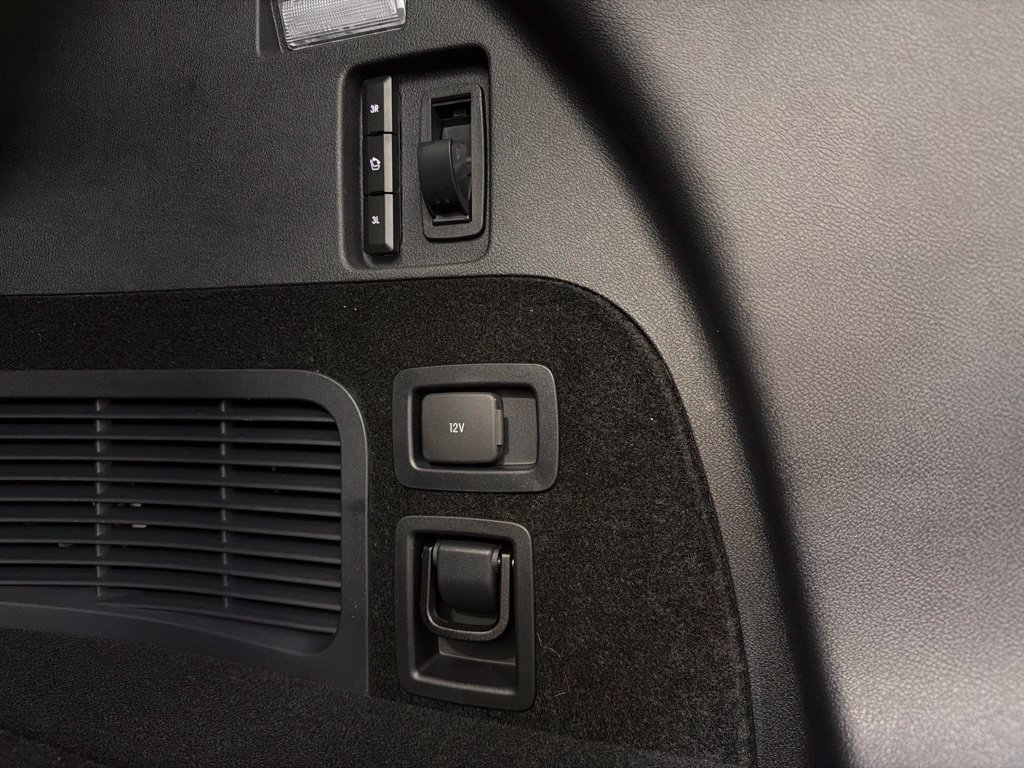 New 2027 Lincoln Aviator AWD image 38