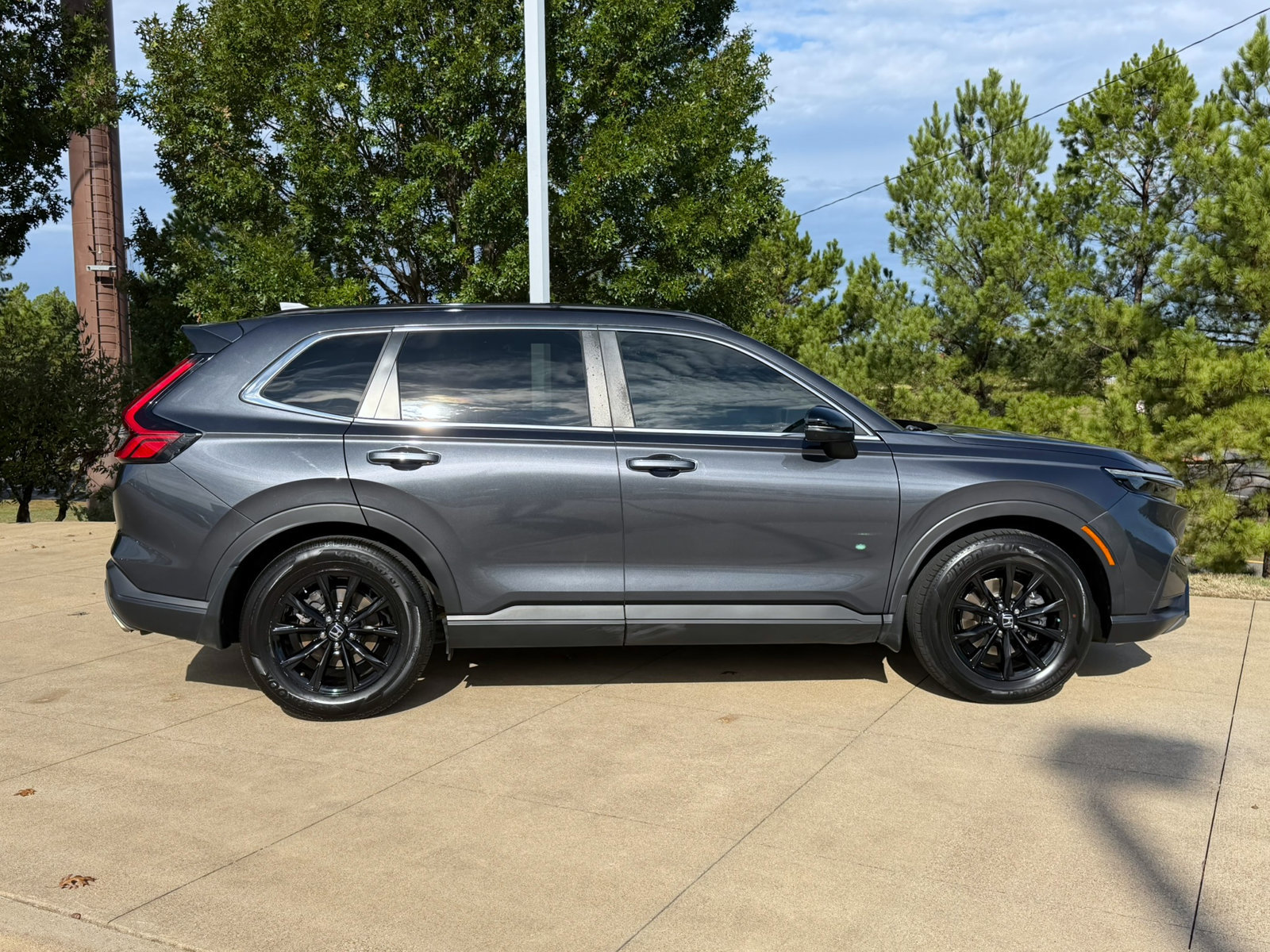 Used 2024 Honda CR-V Sport image 7