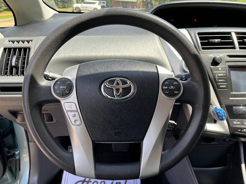 Used 2013 Toyota Prius V Three FWD image 12