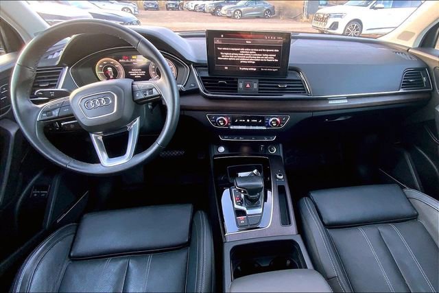 Used 2021 Audi Q5 e Premium Plus w/ Premium Plus Package image 15